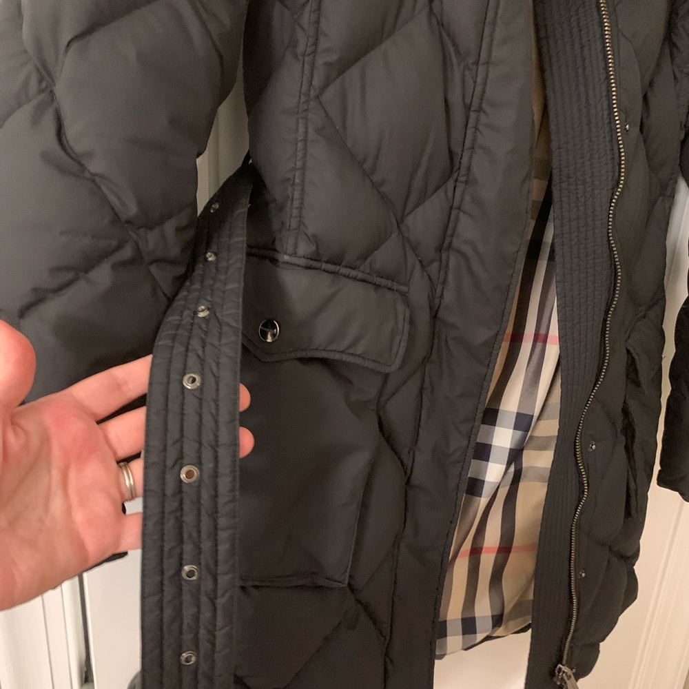 Authentic Burberry Jacket - Picture 14 of 16